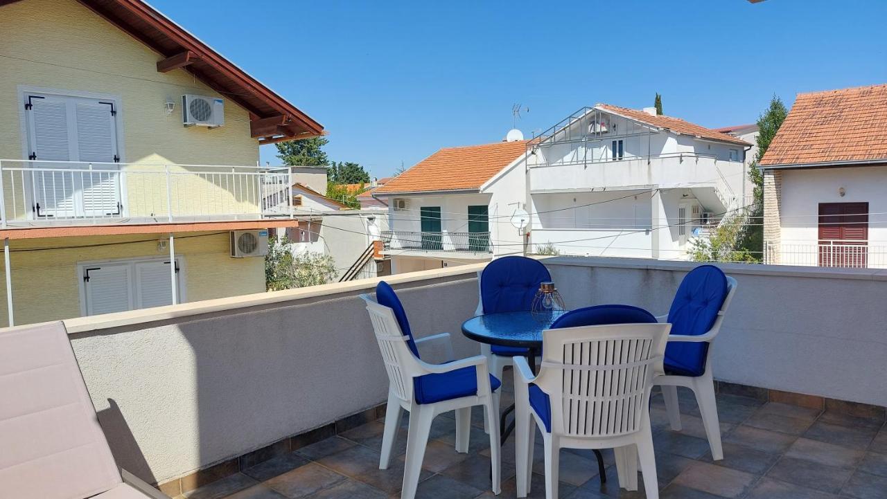 Apartments Gardijan Vodice Exterior photo
